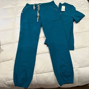 Figs Caribbean Blue Set NWT